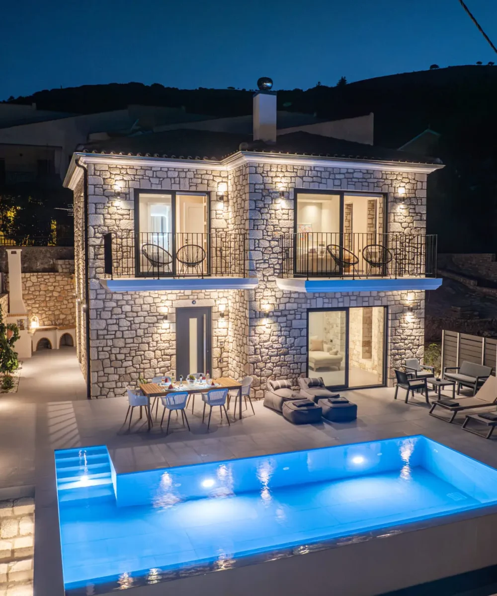 Stone Villa Aris
