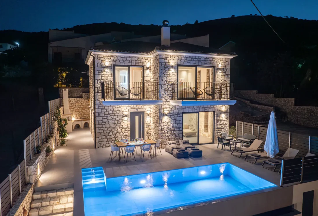 Stone Villa Aris