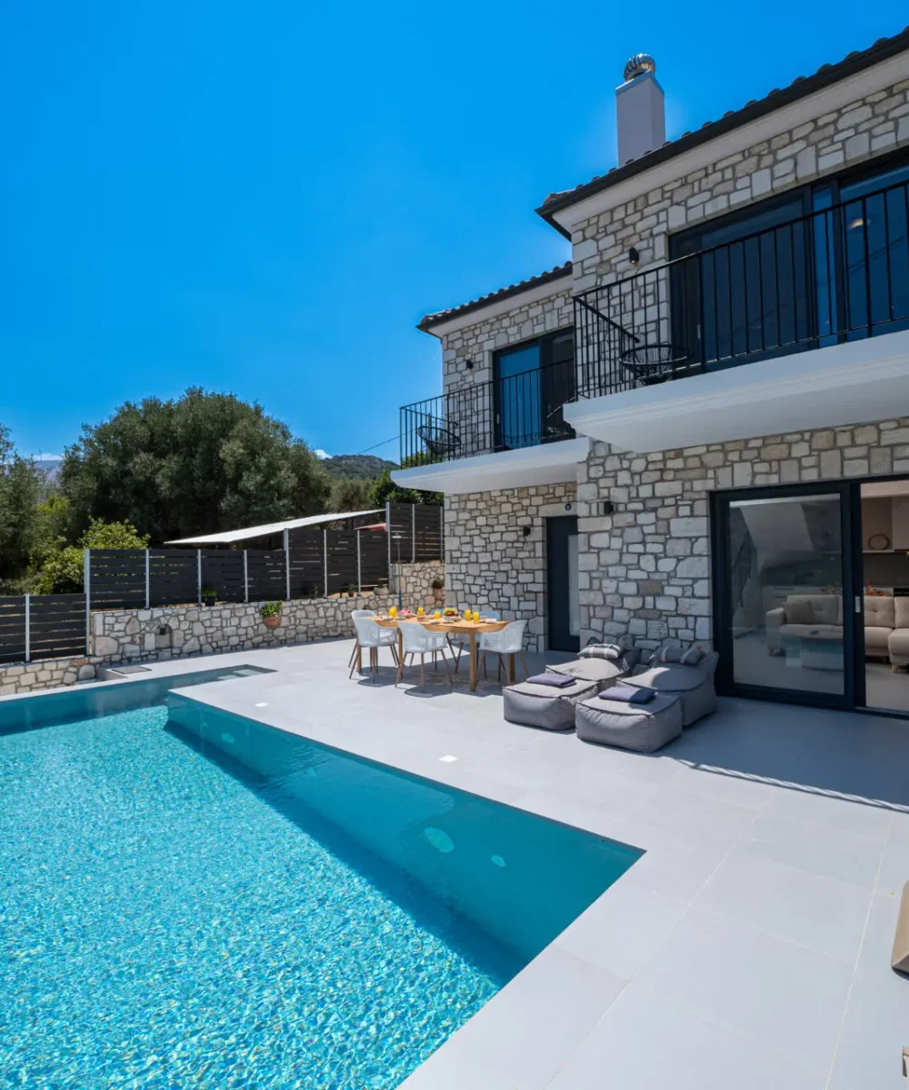 Stone Villa Aris