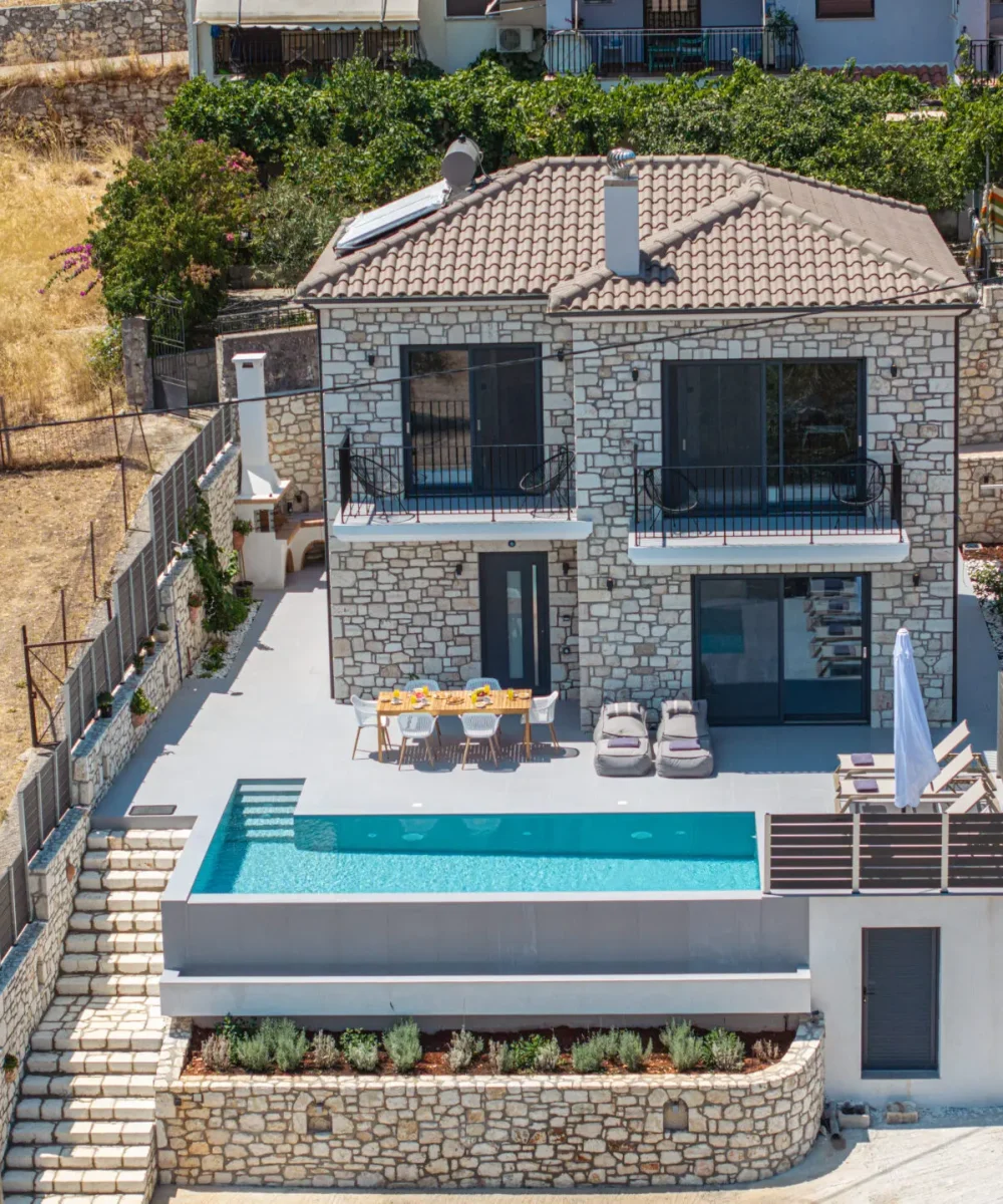 Stone Villa Aris