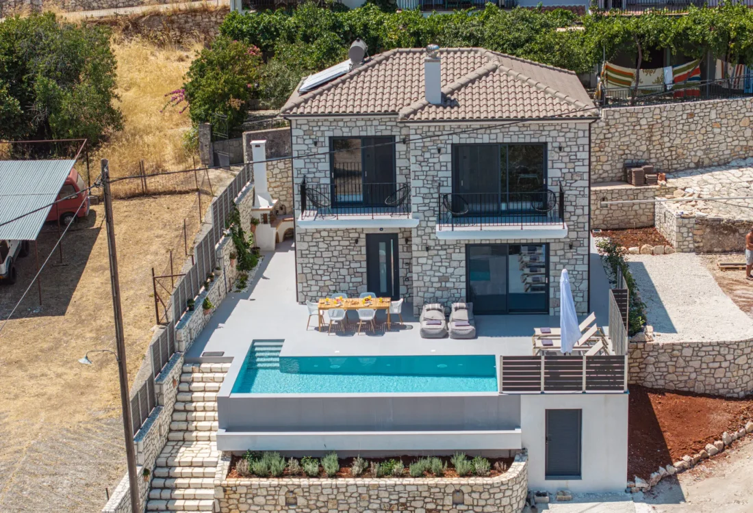 Stone Villa Aris