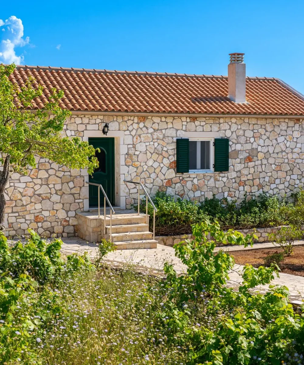 Stone Villa Eriphyle