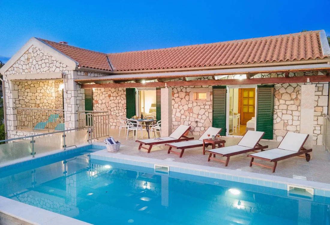 Stone Villa Eriphyle