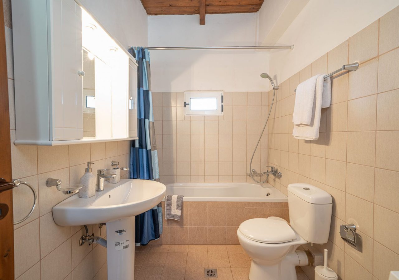 Villa Eriphely Fiscardo Stone Villas (22)