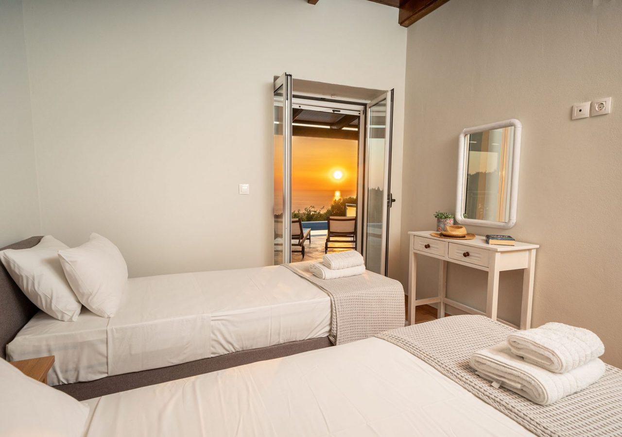 Villa Eriphely Fiscardo Stone Villas (8)