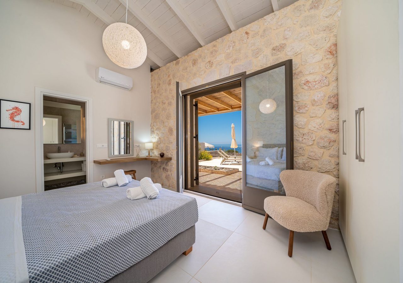Villa Poppy Fiscardo Stone Villas (36)